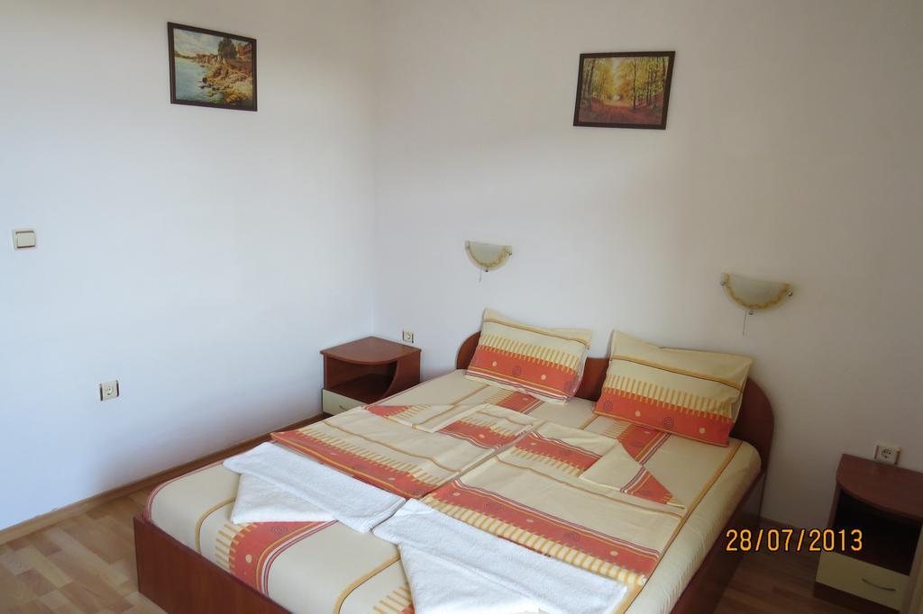 Hotel Strinava Primorsko Luaran gambar