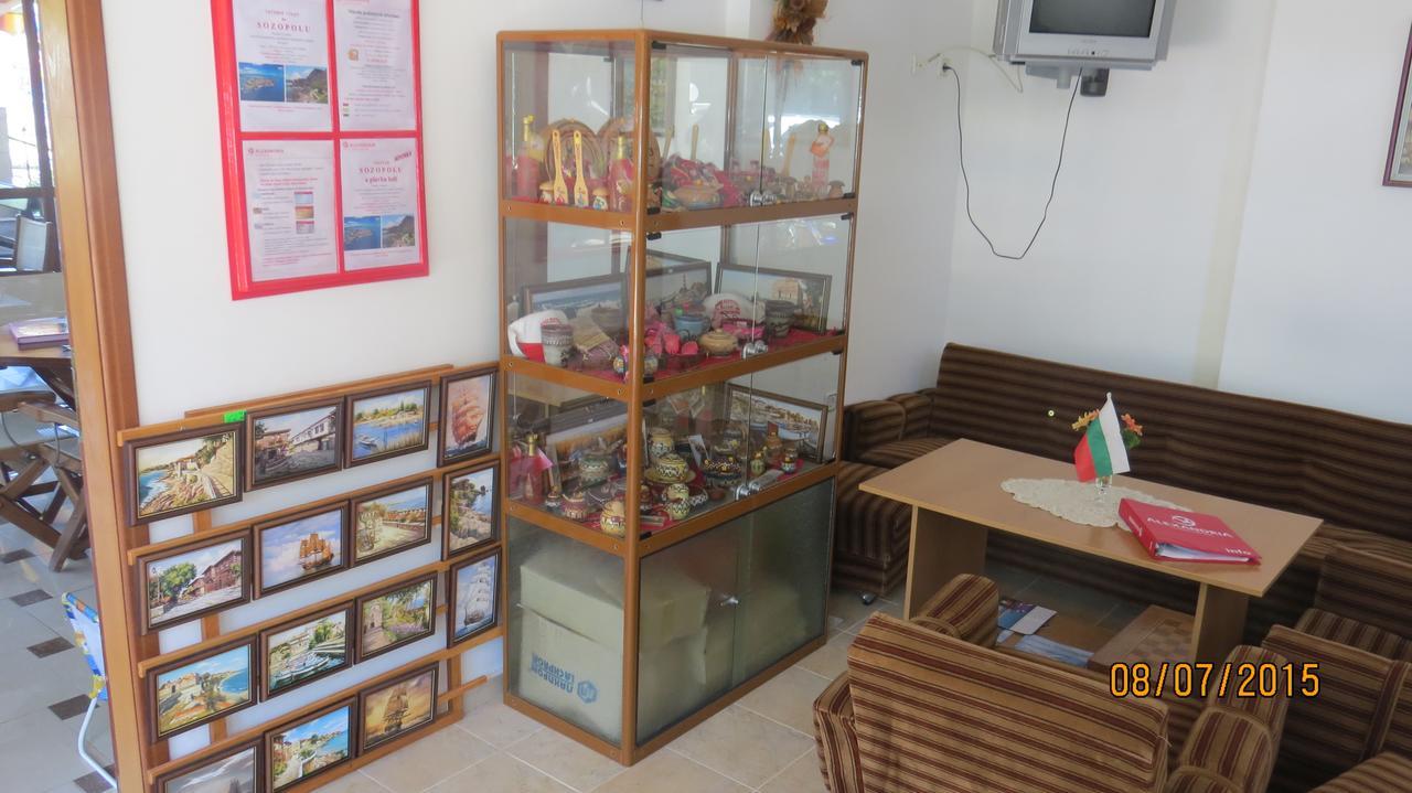 Hotel Strinava Primorsko Luaran gambar
